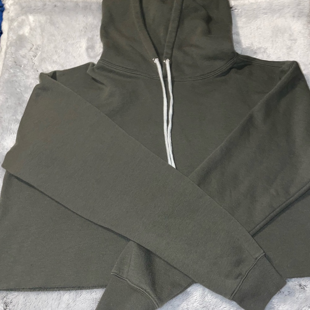 cropped hoodie!